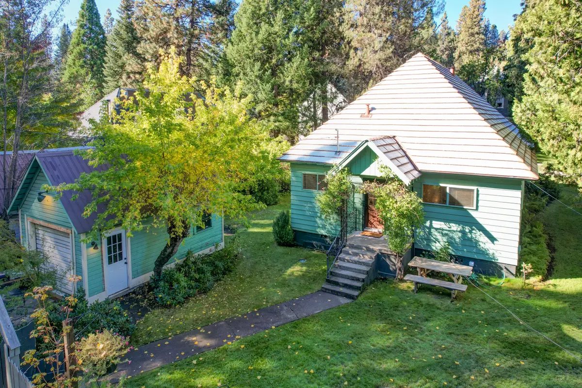 521 Wetzel Drive, McCloud, CA 96057 - Image #1