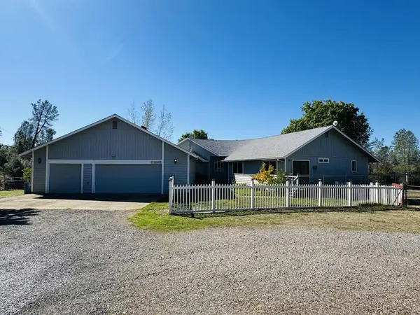 21283 Lela Lane, Redding, CA 96003