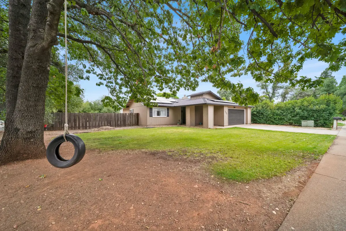 3703 Harrow Court, Redding, CA 96002 - Image #1