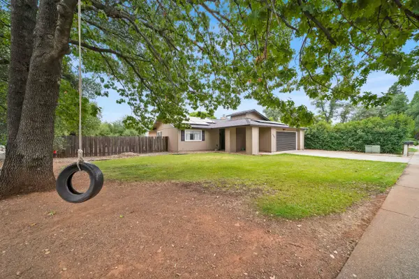 3703 Harrow Court, Redding, CA 96002