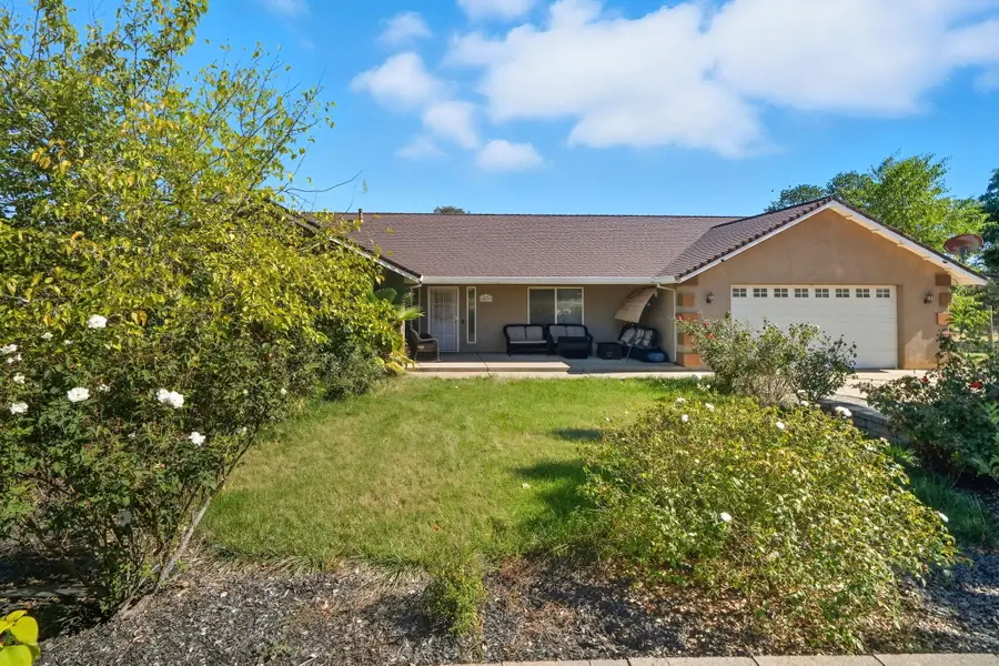 10095 Frazier Road, Redding, CA 96003 - Image #2