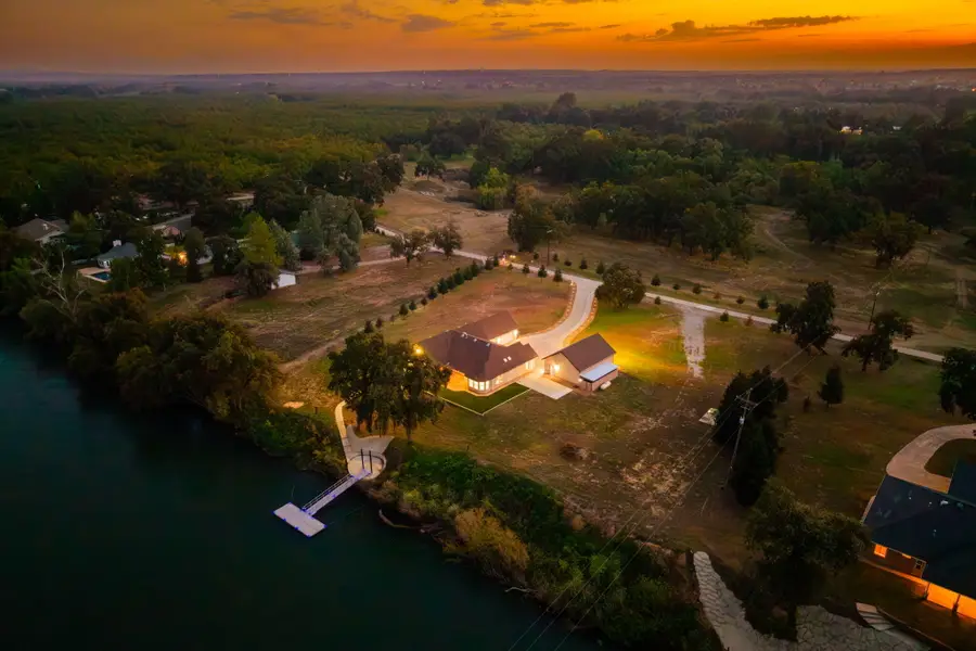 22894 Blue Jay Lane, Anderson, CA 96007 - Image #3