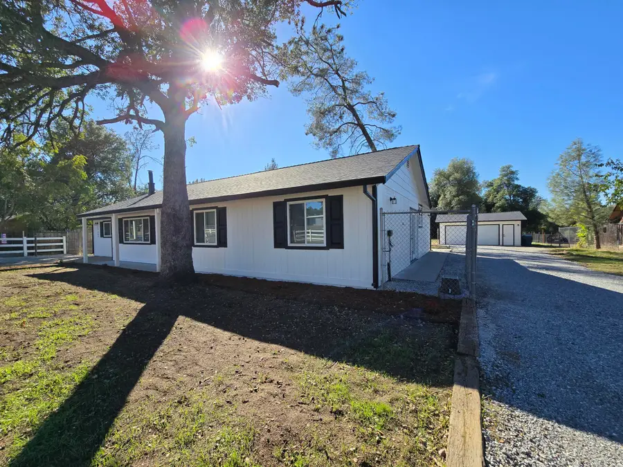 18665 Benson Road, Cottonwood, CA 96022 - Image #3