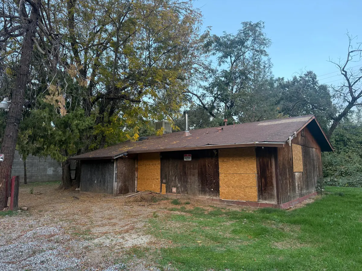 15101 Wonderland Boulevard, Redding, CA 96003 - Image #1