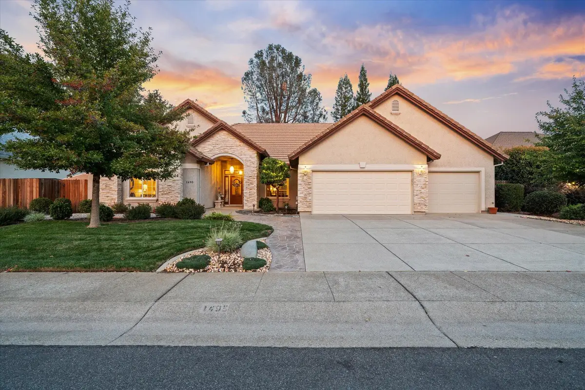 1495 Spanish Bay Drive, Redding, CA 96003 - Image #1