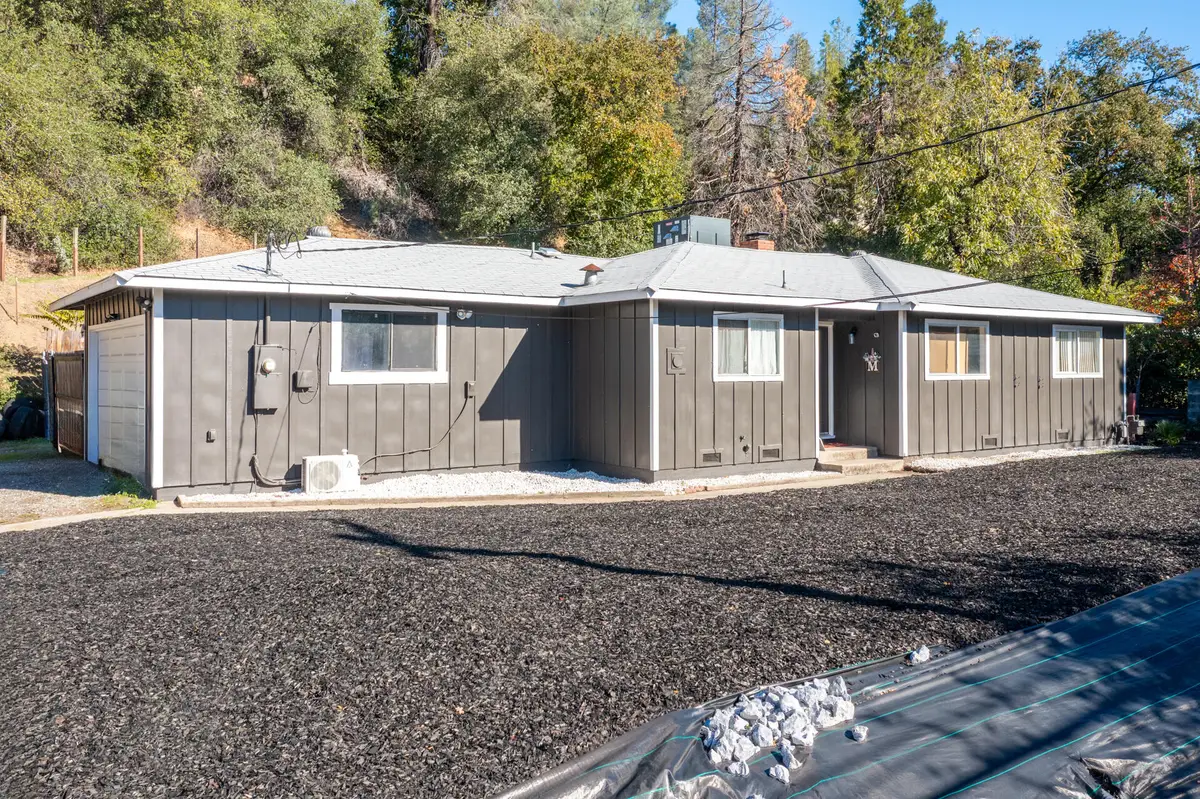 1514 Benton Drive, Redding, CA 96003 - Image #1