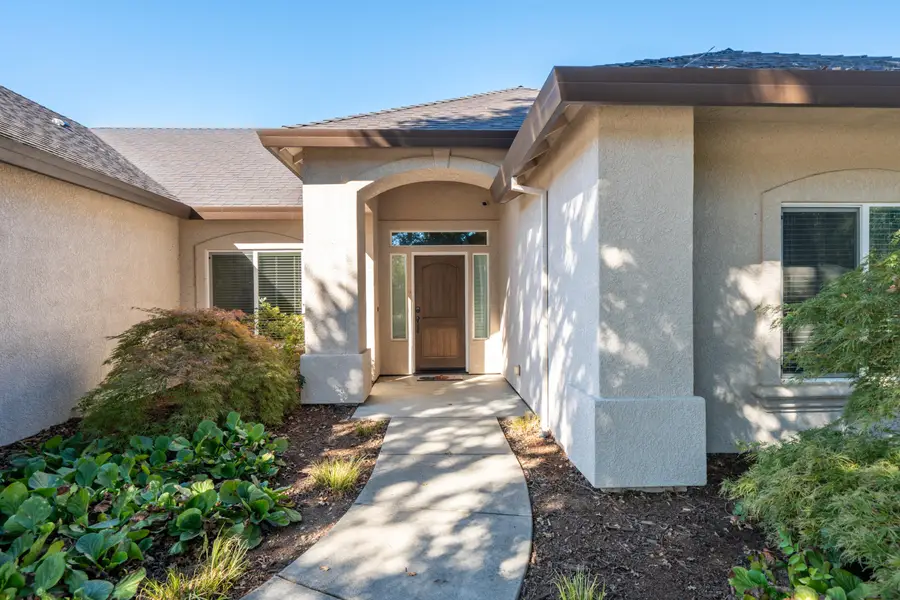 3200 Miramar Way, Redding, CA 96001 - Image #2