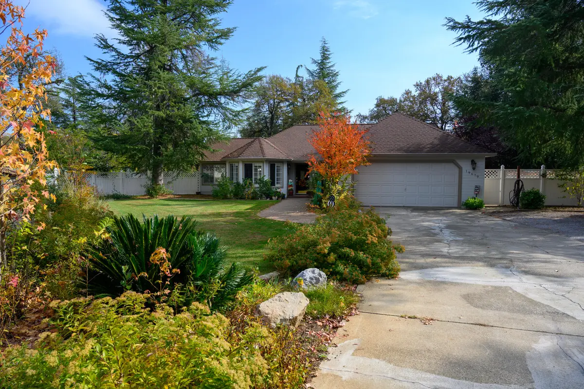 19679 Midland Drive, Redding, CA 96003 - Image #1
