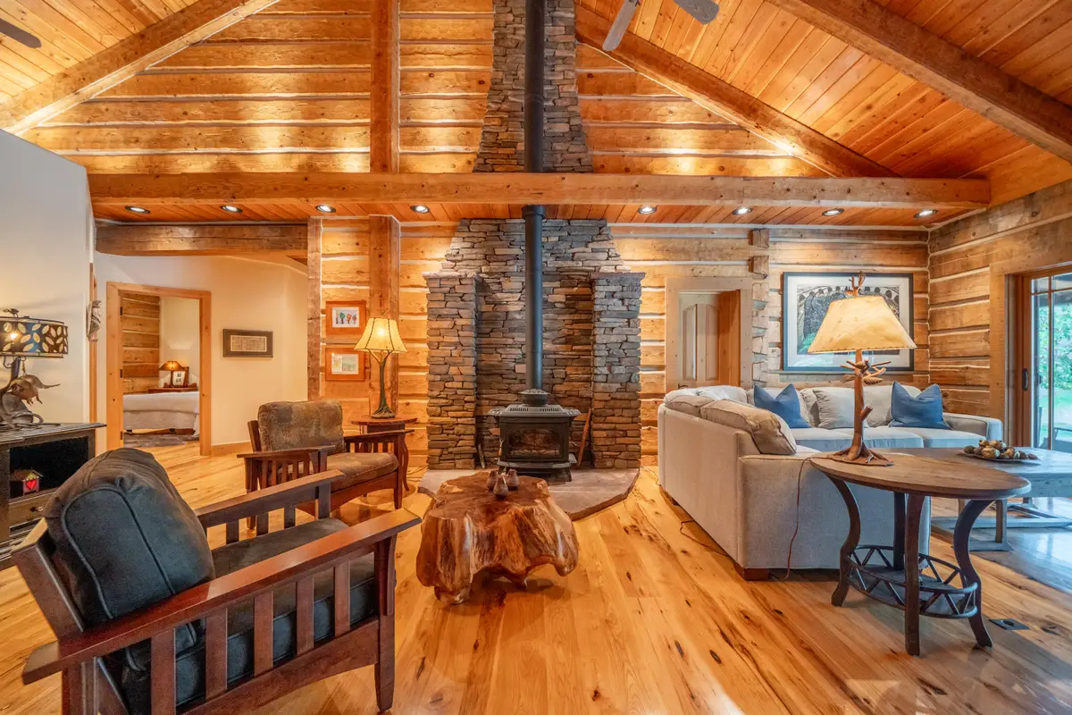 15900 El Camino Robles Road, Redding, CA 96001 - #1