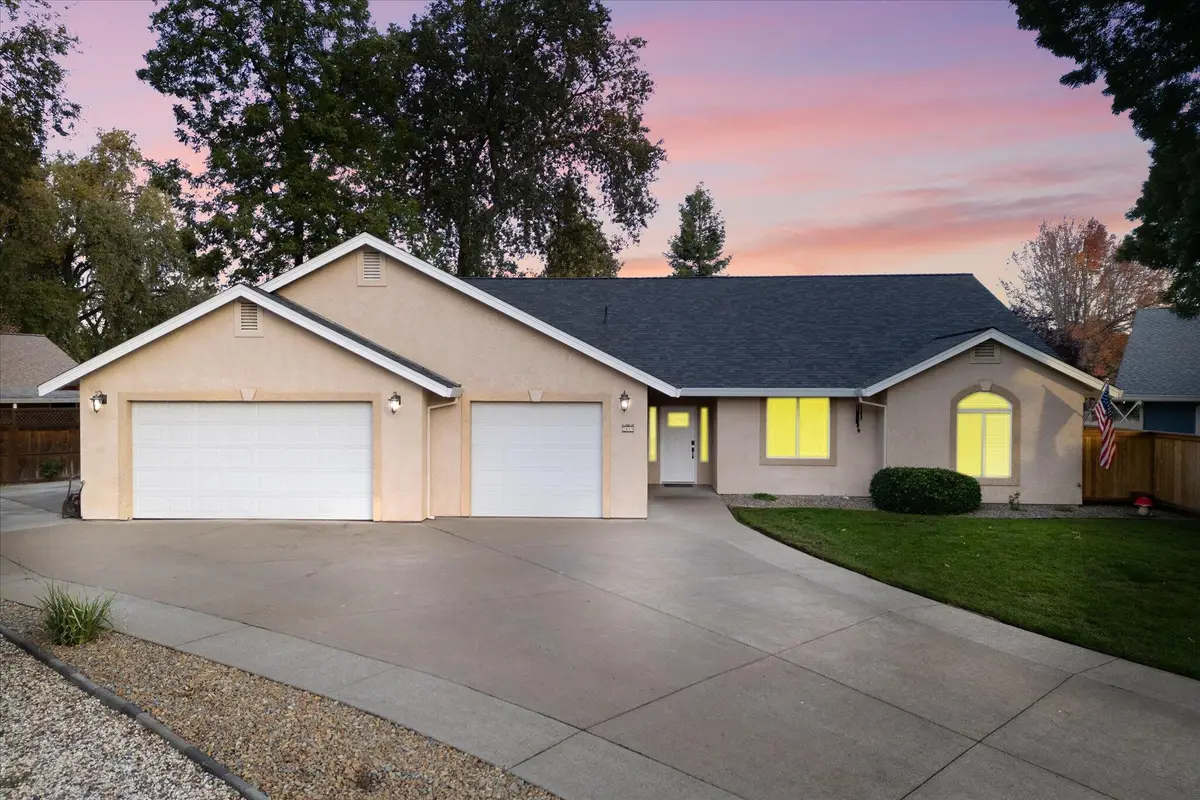 2899 Gunn Court, Redding, CA 96001 - Image #1