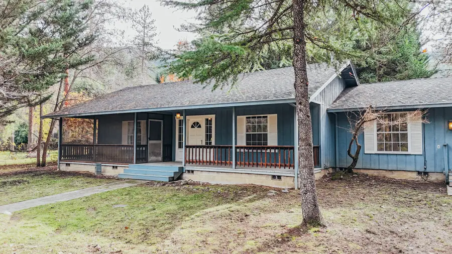 51 Pleasant Drive, Lewiston, CA 96052 - Image #3