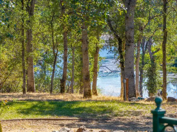 15745 Montgomery Ranch Road, Redding, CA 96001