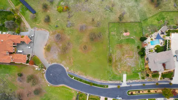 820 Santa Cruz Drive, Redding, CA 96003