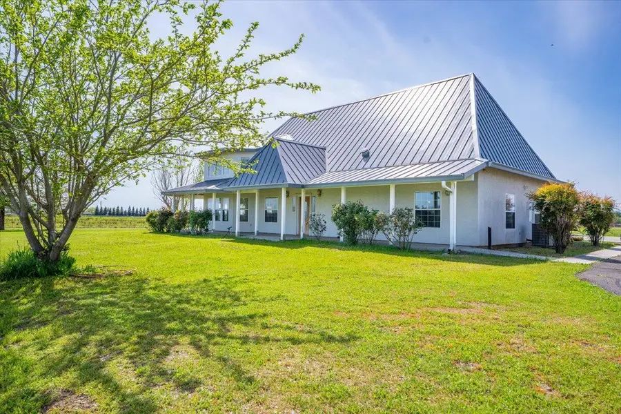 10735 Shasta Boulevard, Los Molinos, CA 96055 - Image #3