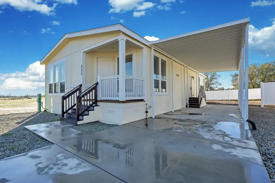 808 Butternut Trail, Redding, CA 96003 - Image #2