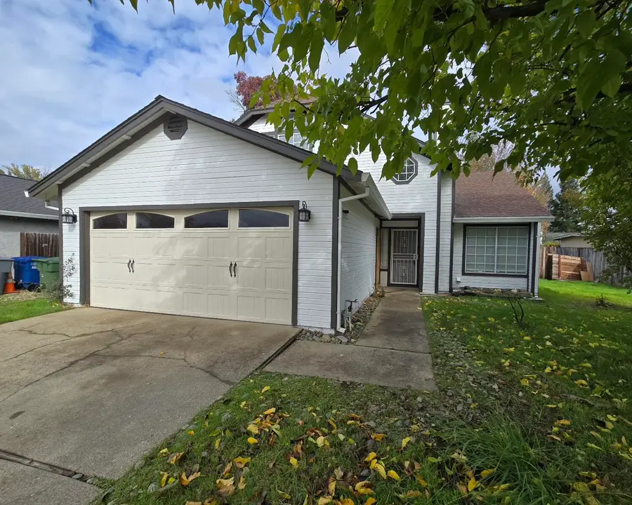 454 Alamine Drive, Redding, CA 96003 - Image #2