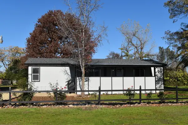 16294 Hawthorne Avenue, Anderson, CA 96007