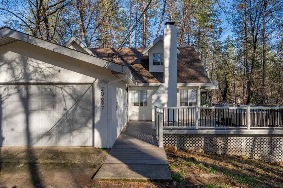 20697 Nosoni Court, Lakehead, CA 96051 - Image #3