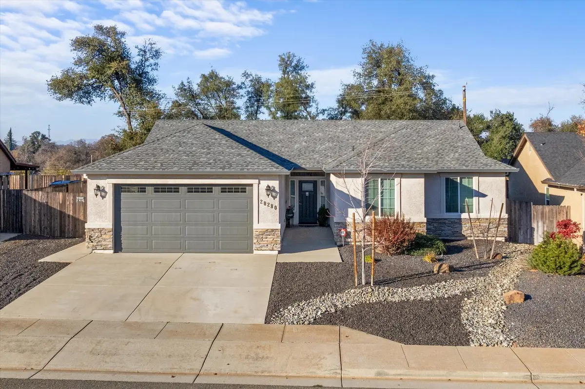 20280 Ballentine Drive, Anderson, CA 96007 - Image #1