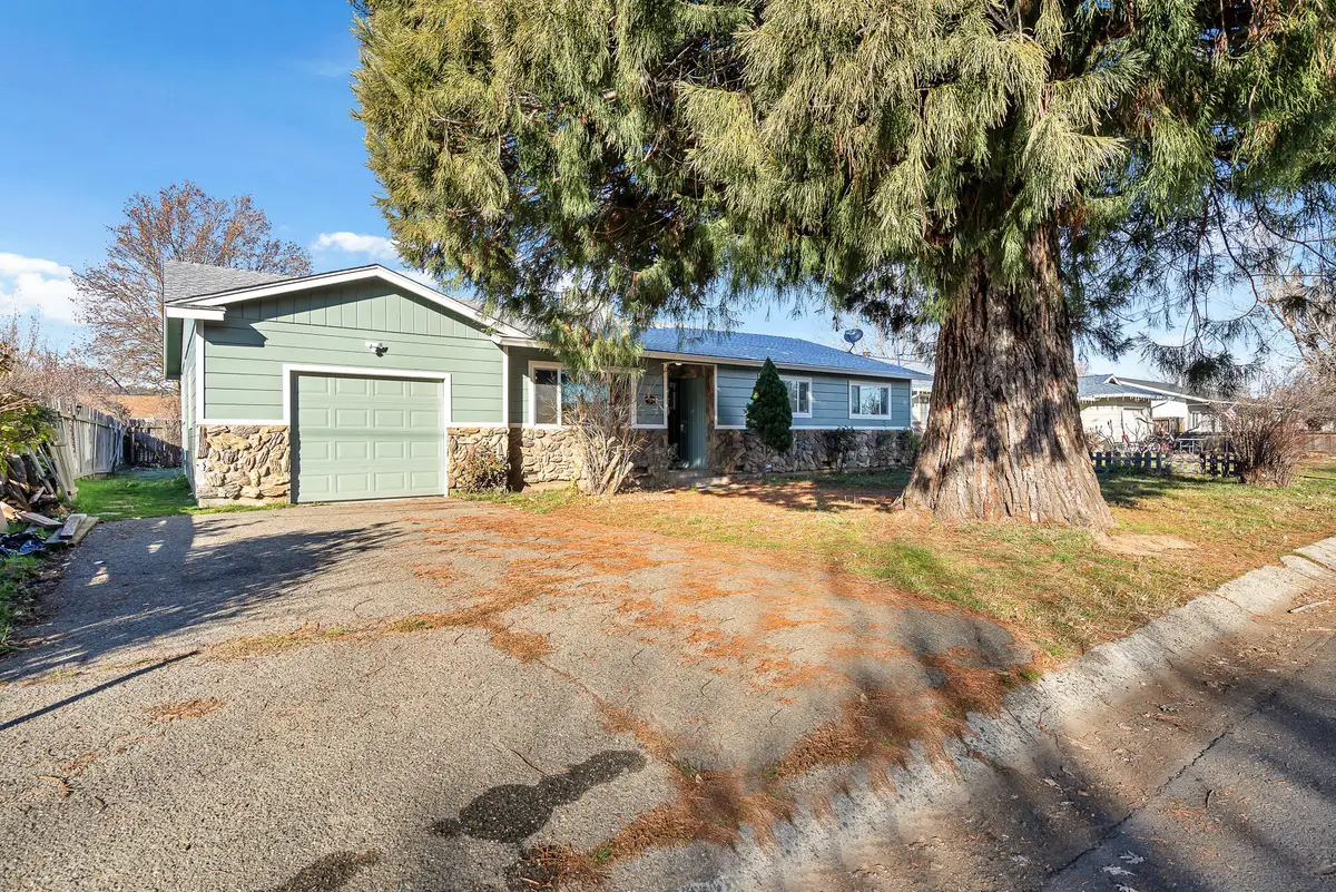 20534 Ontario Avenue, Burney, CA 96013 - Image #1