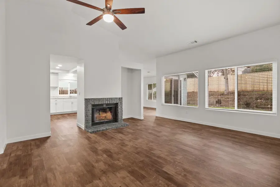 2574 Yana Avenue, Redding, CA 96002 - Image #2