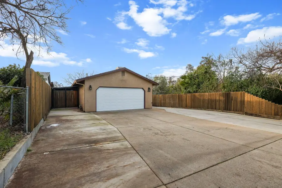 4122 Main Street, Shasta Lake, CA 96019 - Image #3