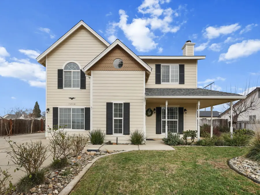 20528 Robinson Glen Drive, Cottonwood, CA 96022 - Image #3