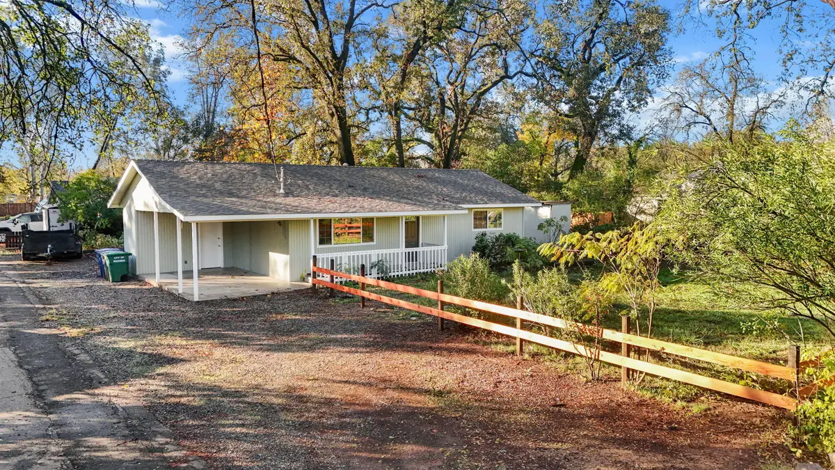 2001 Jewell Lane, Redding, CA 96001 - Image #1