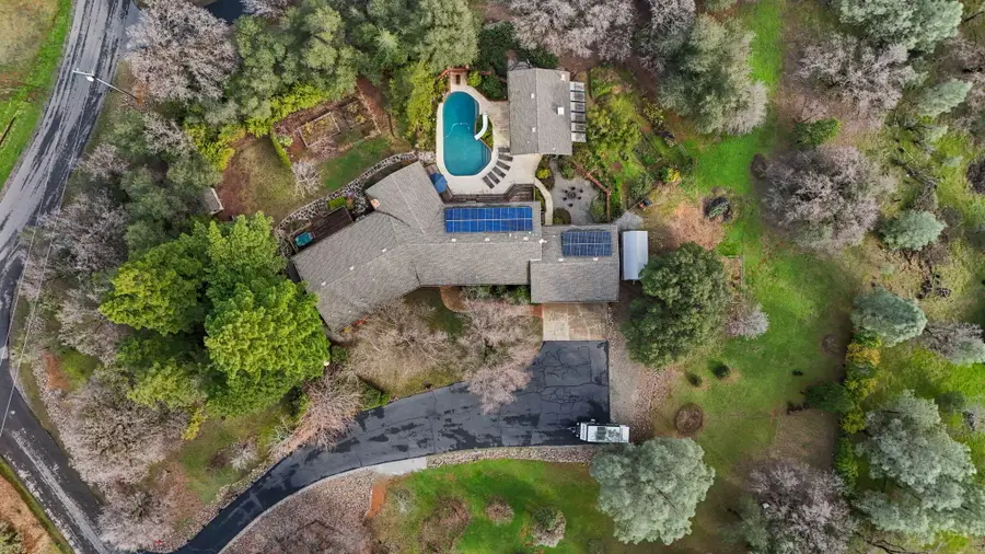 15133 Vista Knolls Drive, Redding, CA 96001 - Image #3