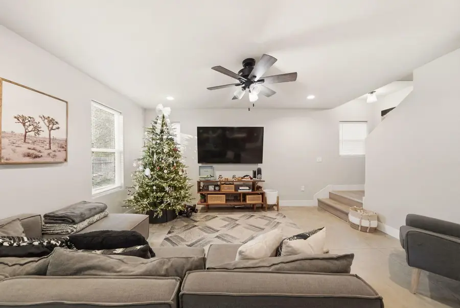 1225 Grand River Avenue, Shasta Lake, CA 96019 - Image #2