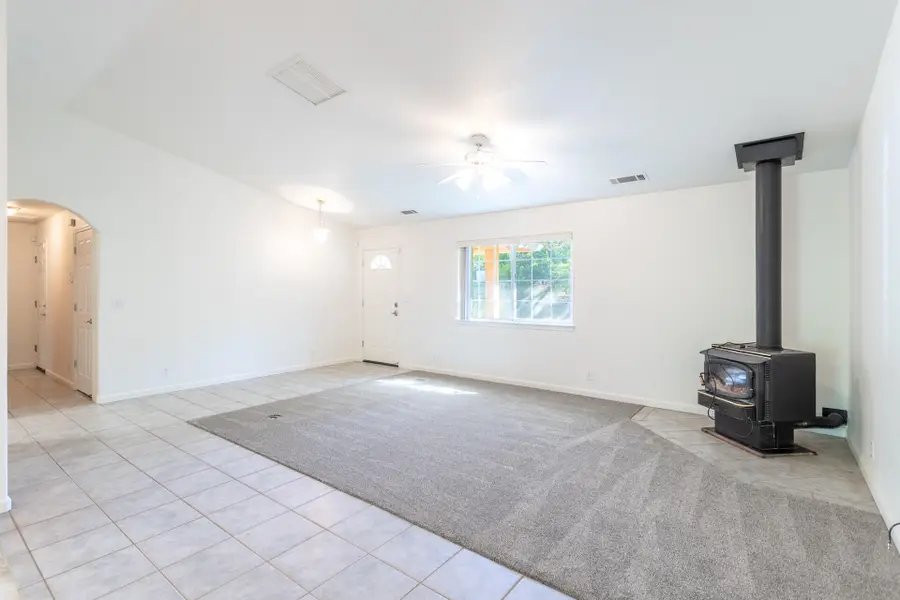 14978 Oak Knoll Drive, Red Bluff, CA 96080 - #3