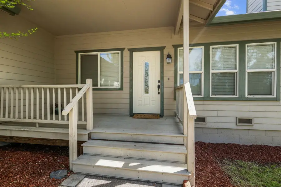 3437 Charles Street, Cottonwood, CA 96022 - #3