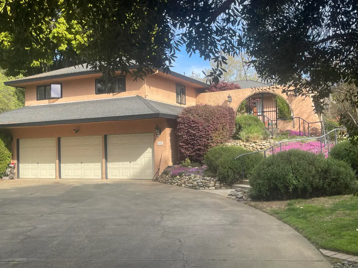 2890 Balaton Avenue, Redding, CA 96001 - #1