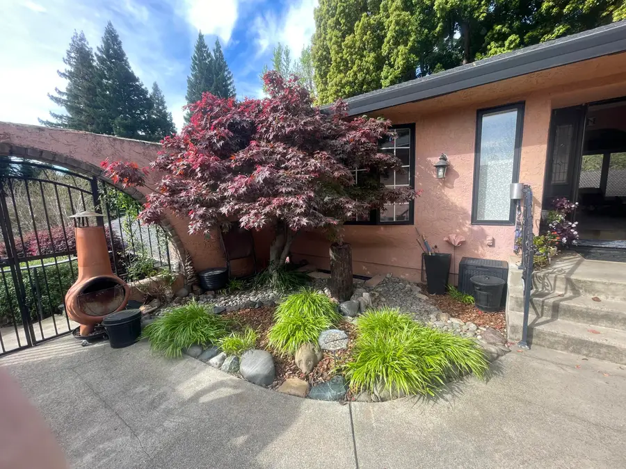 2890 Balaton Avenue, Redding, CA 96001 - #3