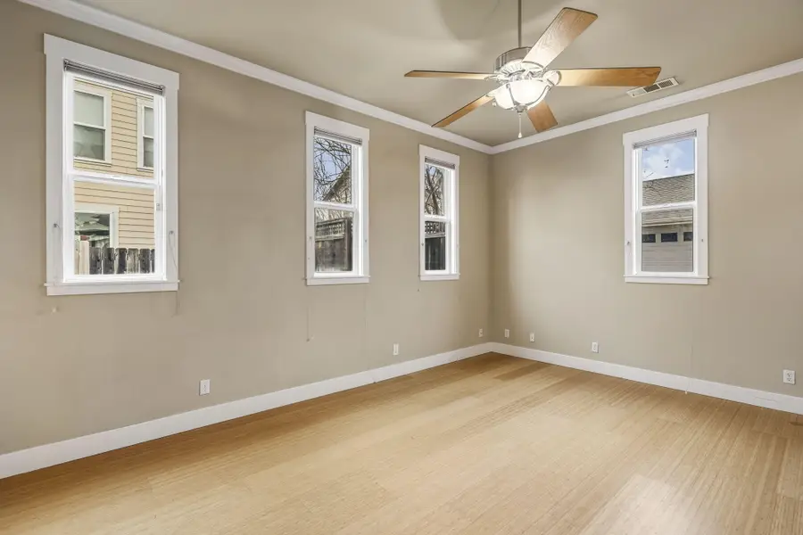 864 Kite Lane, Redding, CA 96001 - Image #3