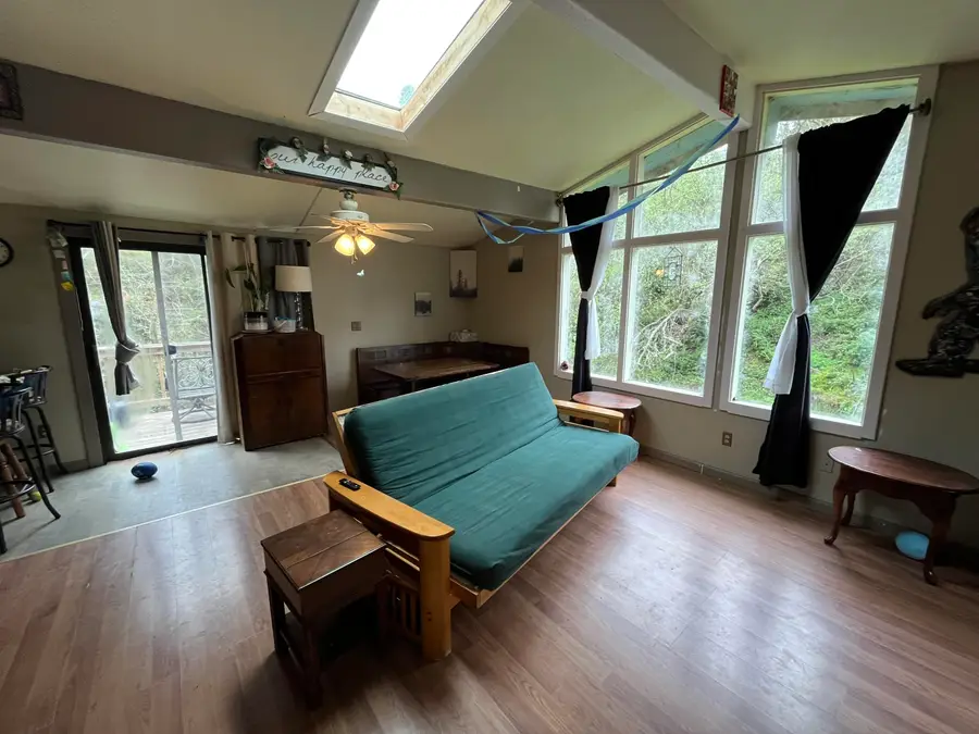 5161 Dows Prairie Road, McKinleyville, CA 95519 - #2