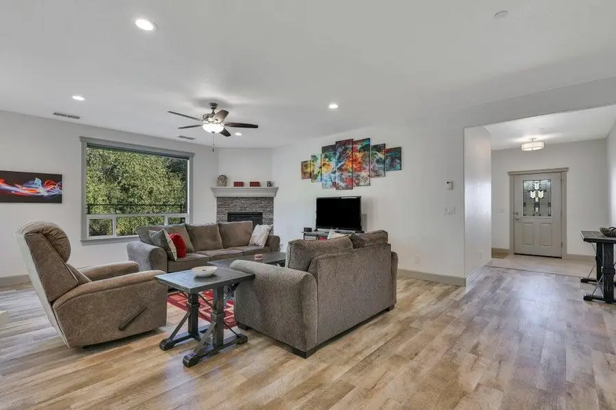 4724 Squirrel Run, Redding, CA 96002 - #2