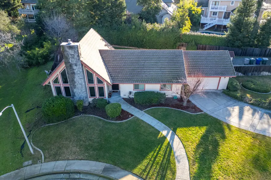 500 Seavy Court, Redding, CA 96001 - Image #2