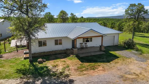 22989 Antler Road, Millville, CA 96062