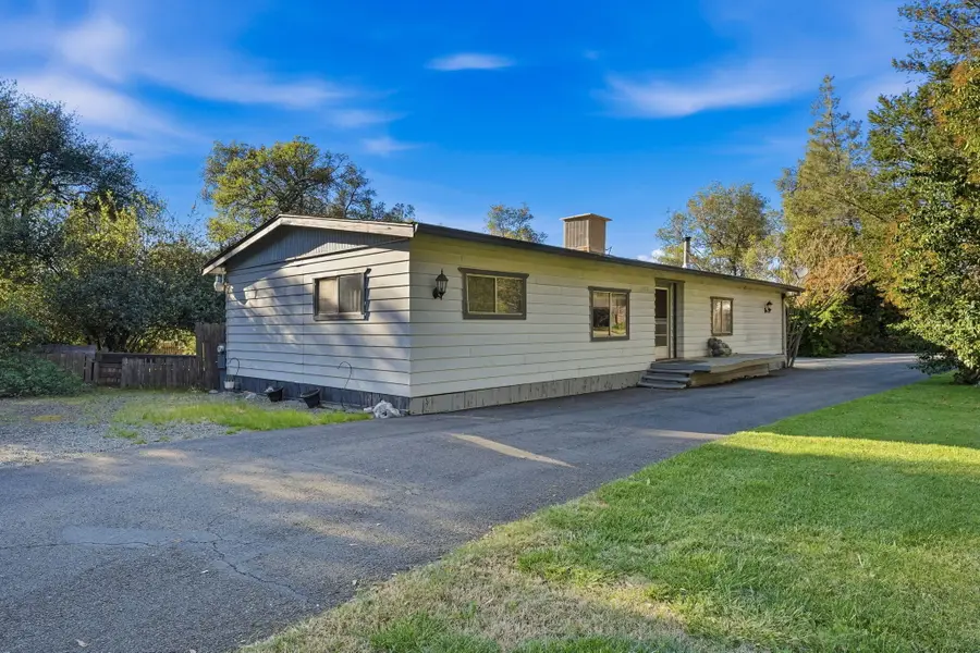 11972 Bella Vista Court, Bella Vista, CA 96008 - #2