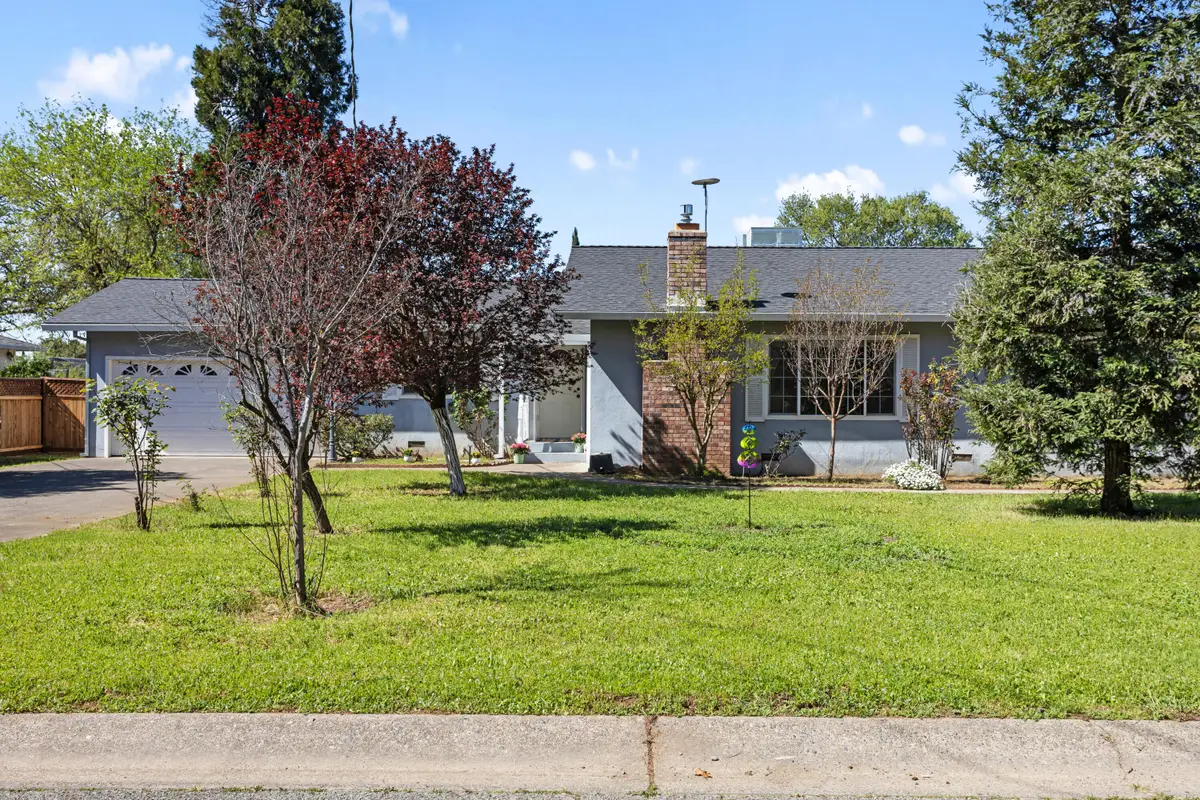 5142 Huntington Drive, Redding, CA 96002 - #1