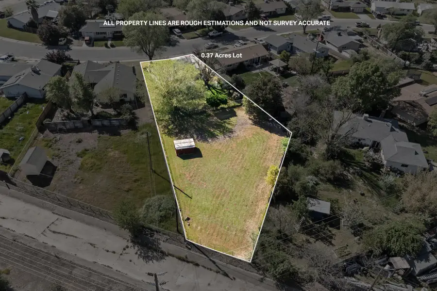 1423 Hemlock Avenue, Anderson, CA 96007 - #2