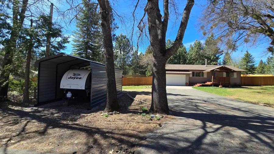 2917 Cantara Road, Mount Shasta, CA 96067 - #3
