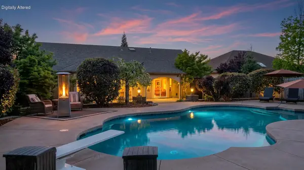 4174 Winter Green Court, Redding, CA 96001