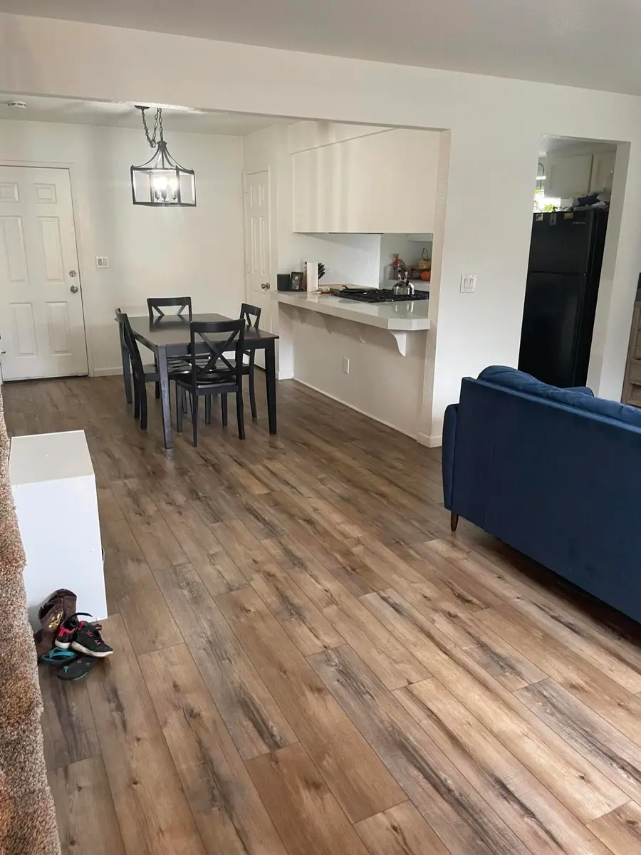 200 Ridgetop Drive #APT 25, Redding, CA 96003 - #3