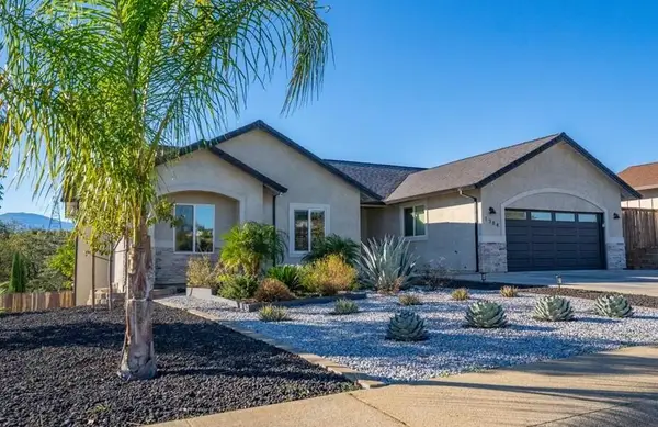 1384 Spinnaker Drive, Redding, CA 96003