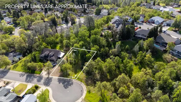 5721 Beaumont Drive, Redding, CA 96003