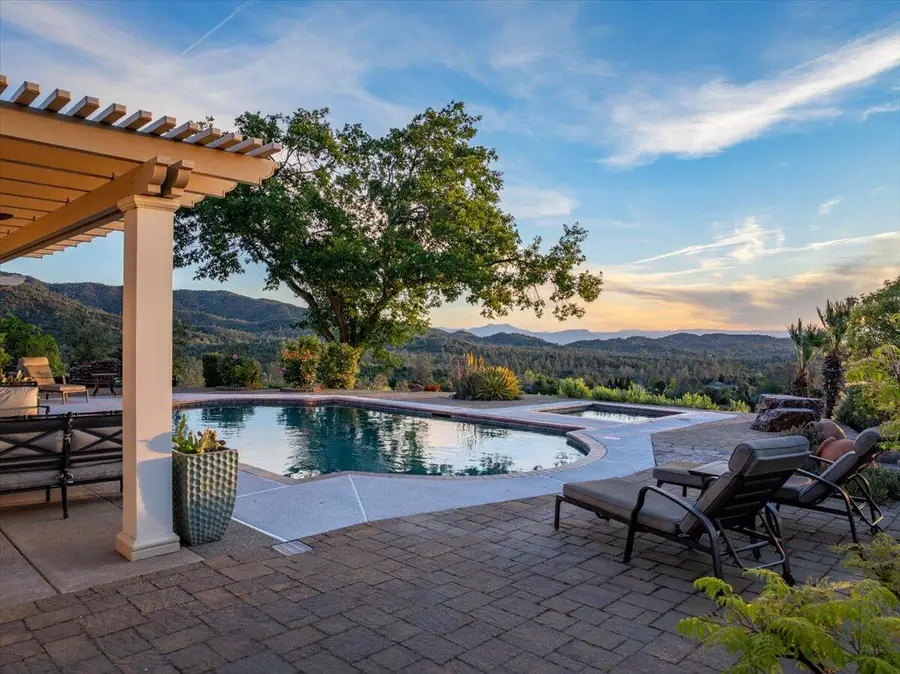 15202 Ledgewood Drive, Redding, CA 96001 - #2