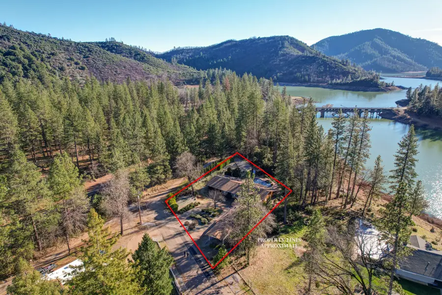 20216 Lakeview Drive, Lakehead, CA 96051 - Image #3