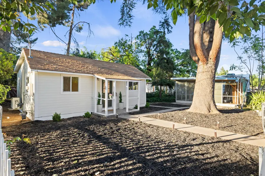 578 E 9th Avenue #1/2, Chico, CA 95926 - #2